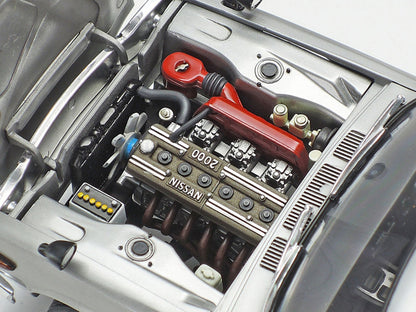 Model Kit Nissan Skyline 2000 GT-R 1/24 Scale Model