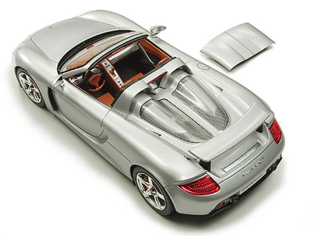 Model Kit Porsche Carrera GT 1/24 Scale Model