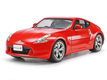 Model Kit Nissan 370Z (Fairlady Z) 1/24 Scale Model