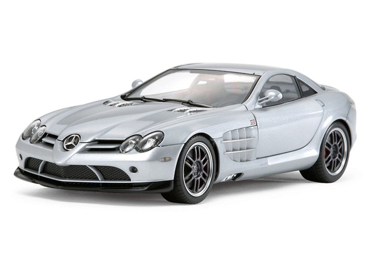 Model Kit Mercedes-Benz SLR McLaren 722 Edition 1/24 Scale Model