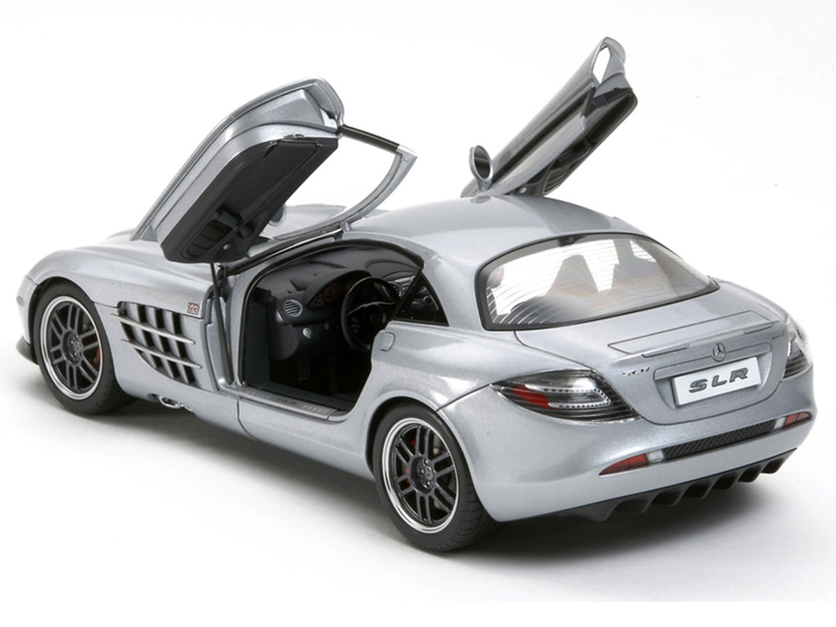 Model Kit Mercedes-Benz SLR McLaren 722 Edition 1/24 Scale Model