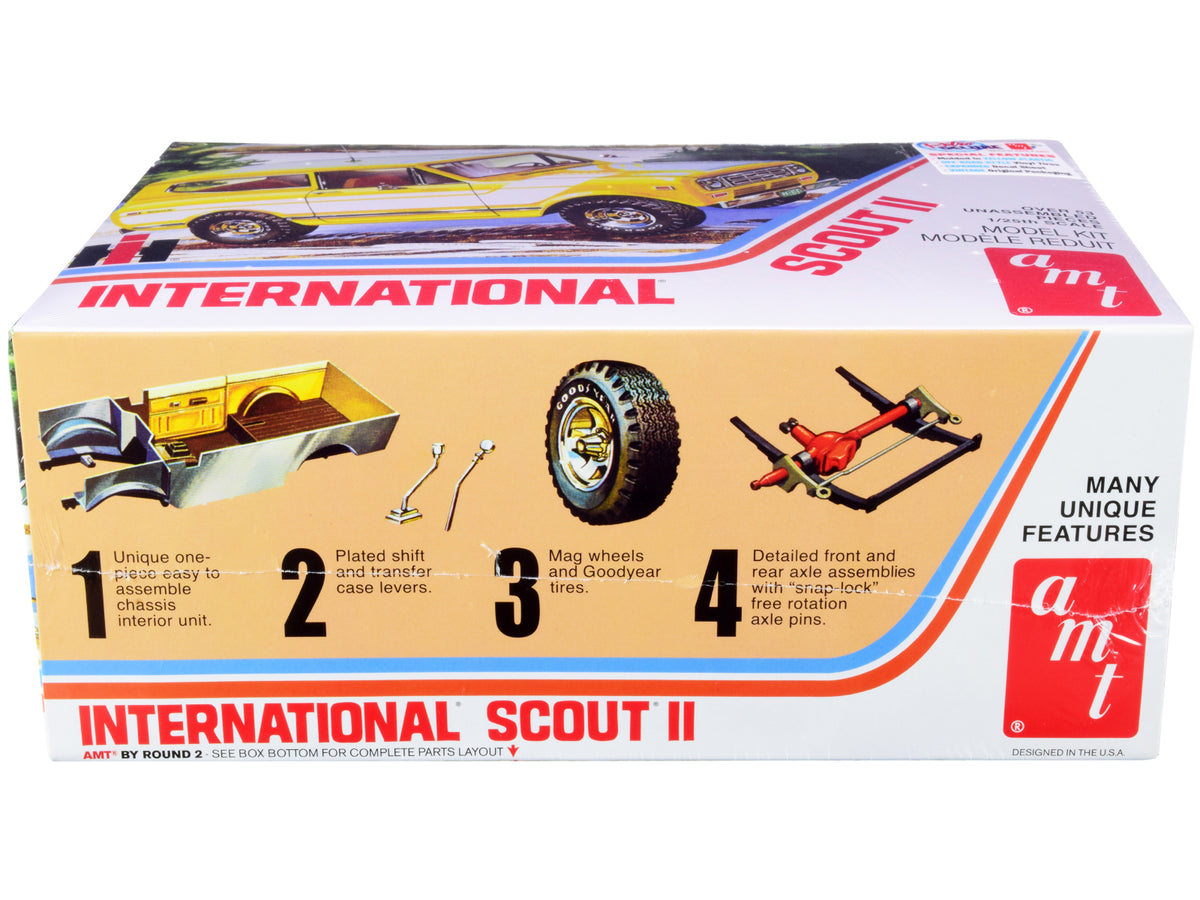 Skill 2 Model Kit IH International Harvester Scout II 1/25 Scale Model