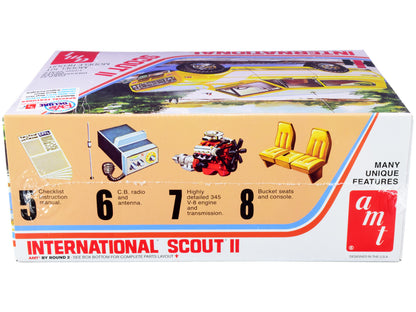 Skill 2 Model Kit IH International Harvester Scout II 1/25 Scale Model