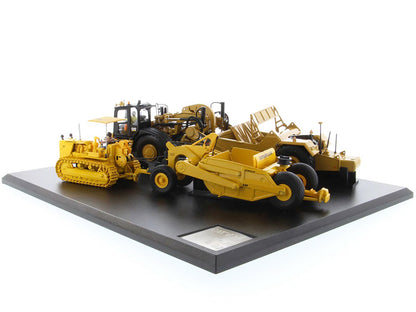 CAT Caterpillar 621K Tractor Scraper and CAT Caterpillar D7 Track-Type Tractor with No. 70 Scraper Set "Evolution Series" 1/50 Diecast Models