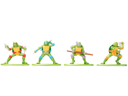 "Teenage Mutant Ninja Turtles" Turtle Lair Diorama Set with Figures and Party Wagon "Nano Scene" Series Model