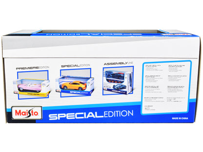 1970 Chevrolet Corvette Blue 1/24 Diecast Model Car
