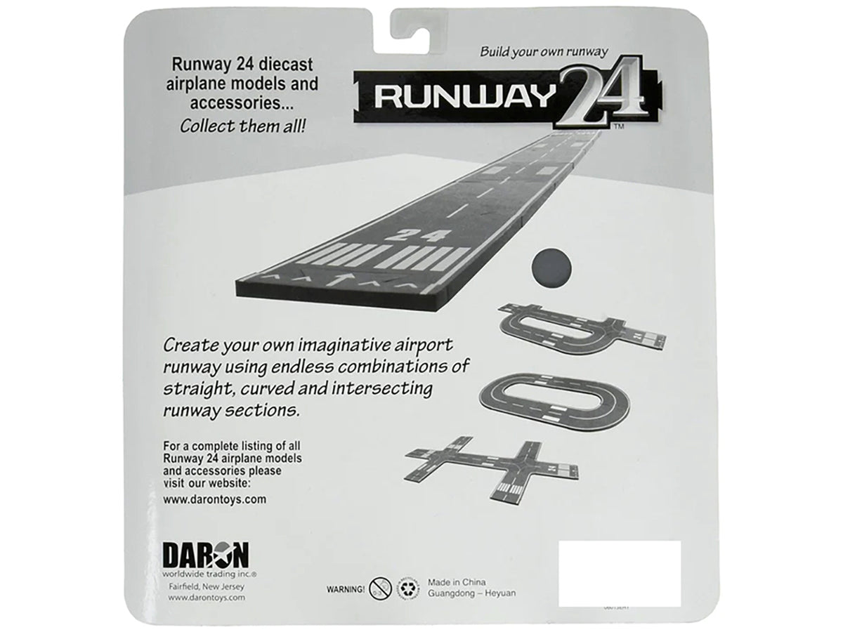 Runway Intersections 2 Piece Set for Diecast Models